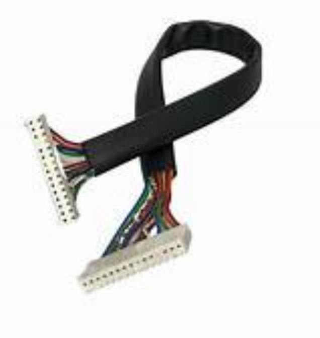 Kabel seryjny wystawiany na niskim napięciu LVDS z czarnym łącznikiem typu czarny