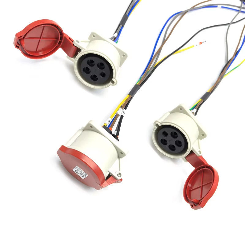 Producent kabli medycznych oferujący niestandardowy projekt kabli dla robotów chirurgicznych i monitorowania pacjentów.