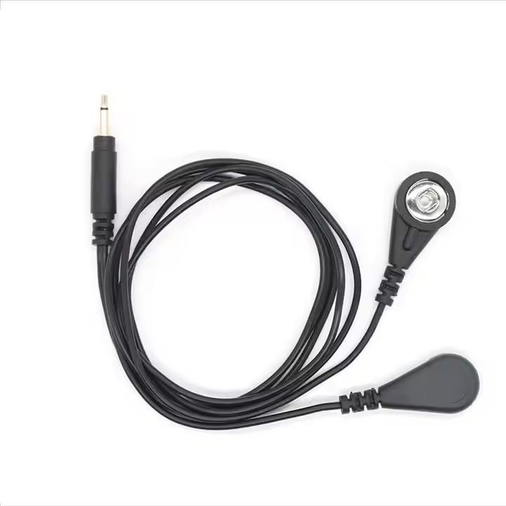 Producent kabli medycznych z bogatym doświadczeniem w projektowaniu przewodów na zamówienie. Profesjonalny producent przewodów, dostarczający zgodne z RoHS, biokompatybilne zespoły do zastosowań klinicznych.