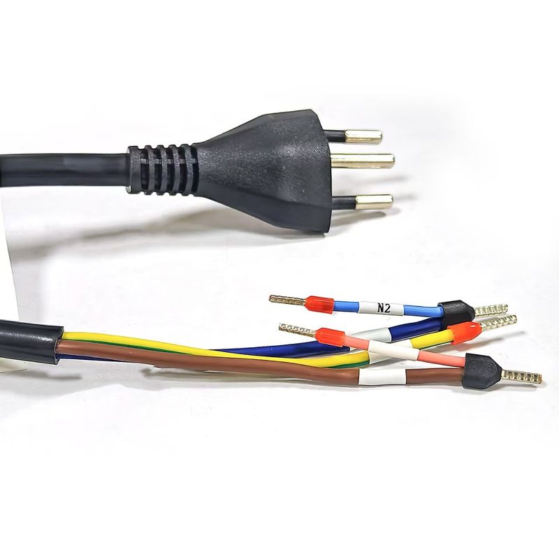 Niestandardowa konstrukcja kabli dla nowoczesnych technologii medycznych Bezpieczne elastyczne i sterylizujące się układy kablowe poprzez wiodące pasy drutu