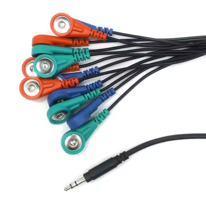 Specjalistyczne, dostosowane do potrzeb klienta wiązki kabli medycznych, zaprojektowane przez Wire Harness dla precyzyjnej kontroli sygnału w systemach infuzyjnych