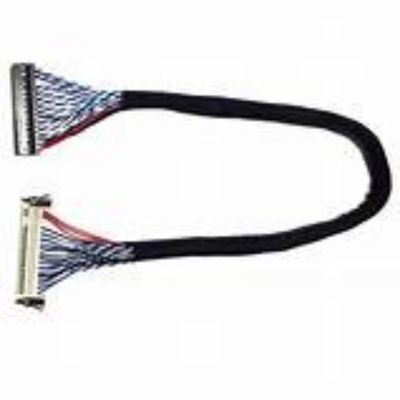 Czarna izolacja 1-5m Niskonapięciowy kabel seryjny do wyświetlania dla automatyki przemysłowej Oporność izolacyjna ≥1000MΩ
