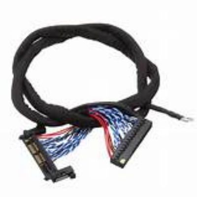 Czarny kabel LVDS o wytrzymałości dielektrycznej ≥ 1000 V/min i miedzianym materiale przewodzącym