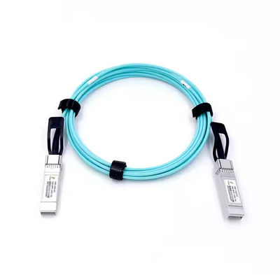 Producent wiązek kablowych  Niestandardowe projekty kabli dla połączeń QSFP-100G, zapewniające rozwiązania o wysokiej częstotliwości i niskim opóźnieniu dla HPC, chmury i systemów przełączników sieciowych